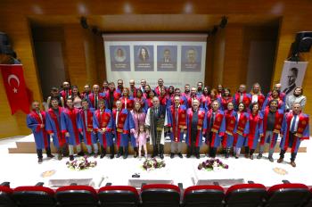 Üniversitemizde “14 Mart Tıp Bayramı Kutlama Programı ve Tıp Fakültesi Biniş Giyme Töreni” Düzenlendi