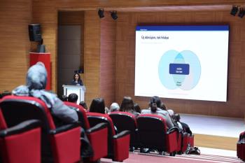 “Geleceği Tasarlayan Gençler: Dijital, Yeşil ve Sosyal Dönüşümde Rolünüz” Söyleşisi Gerçekleştirildi